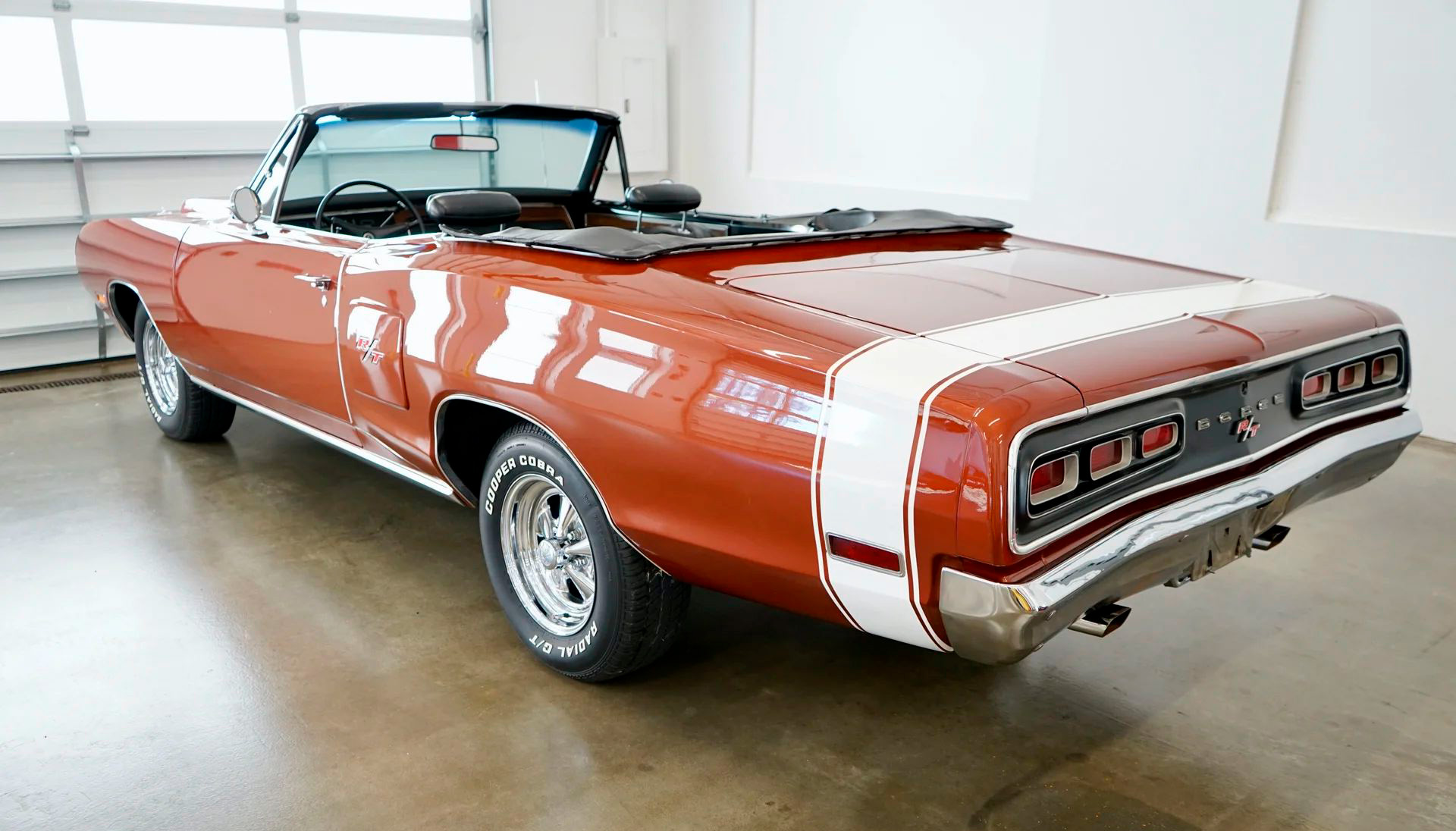 1970 Dodge Coronet - Image 3