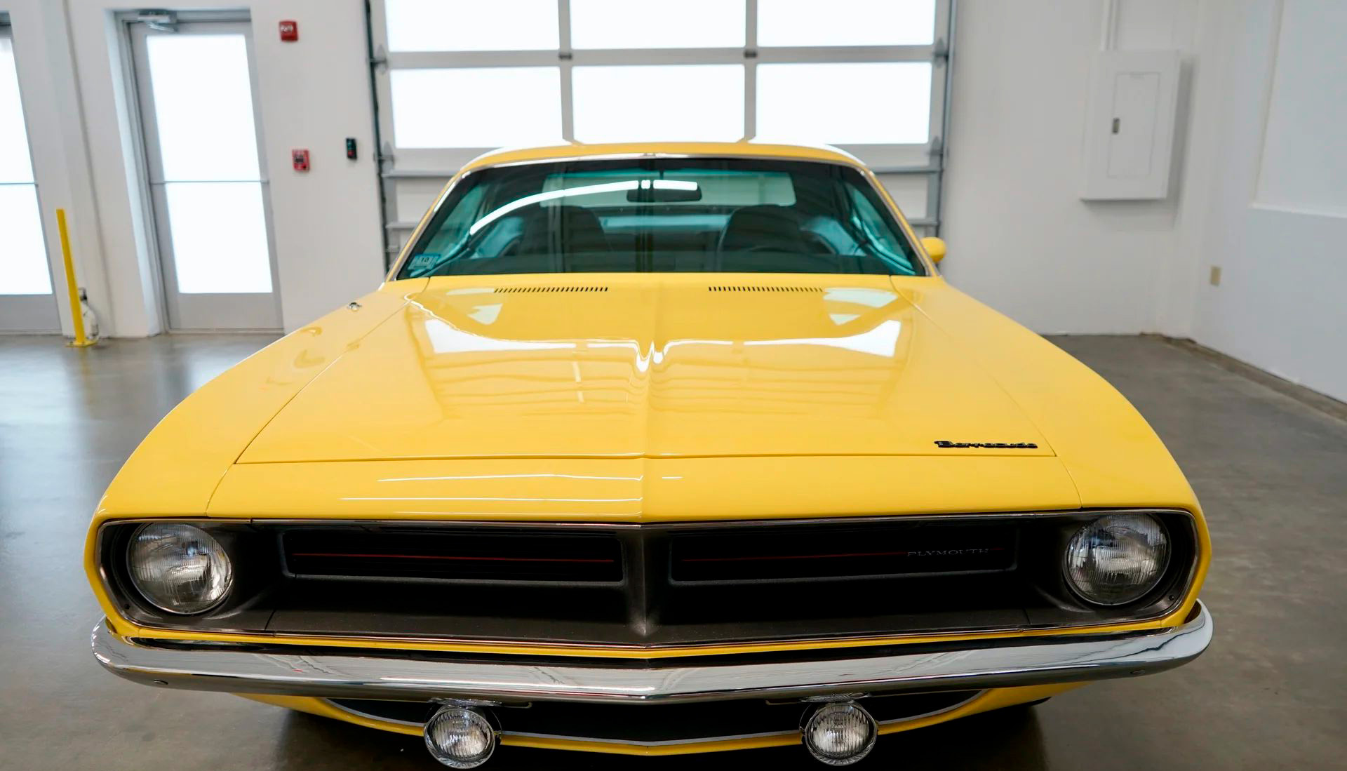 1970 Plymouth Barracuda - Image 9