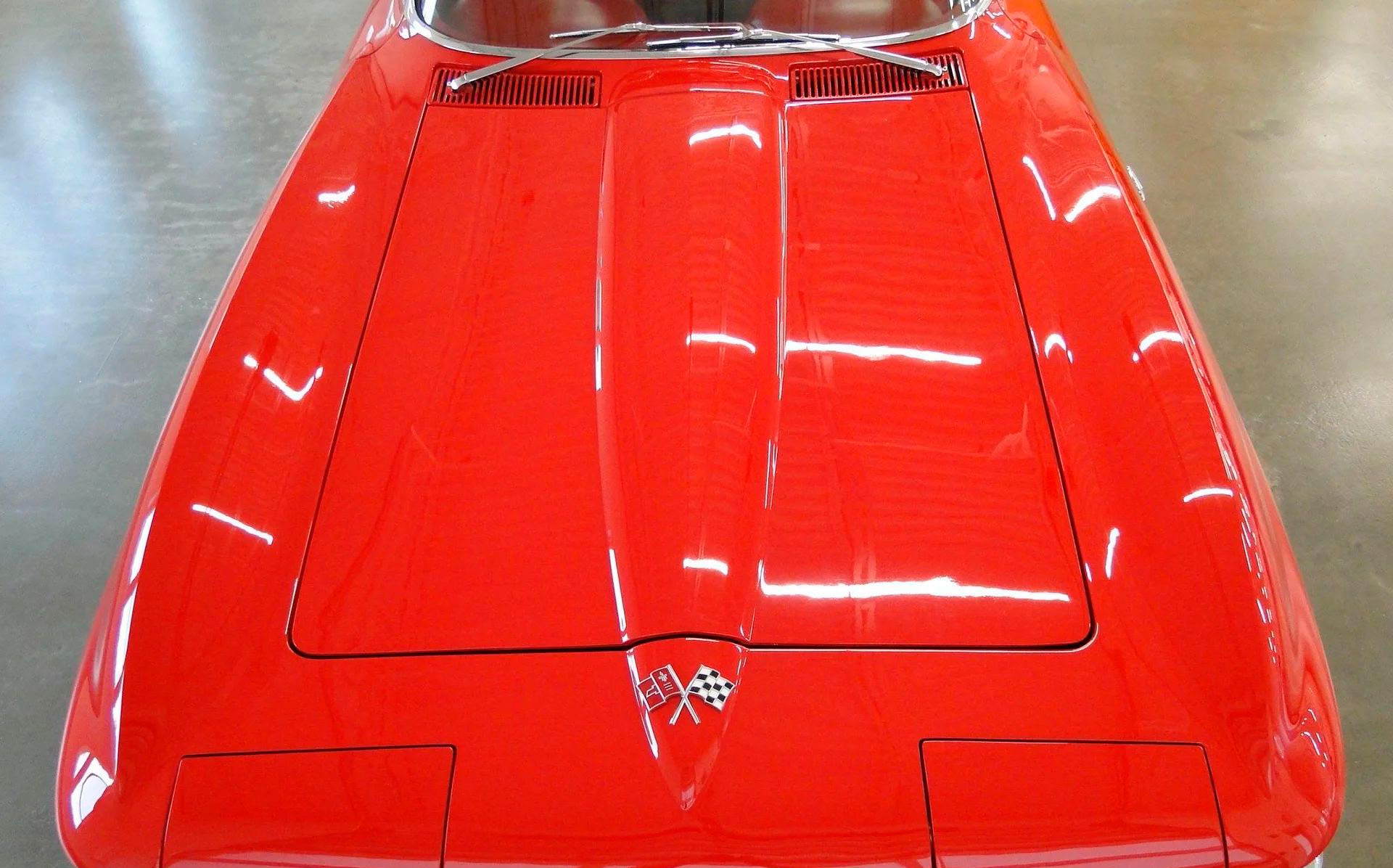 1965 Chevrolet Corvette - Image 10