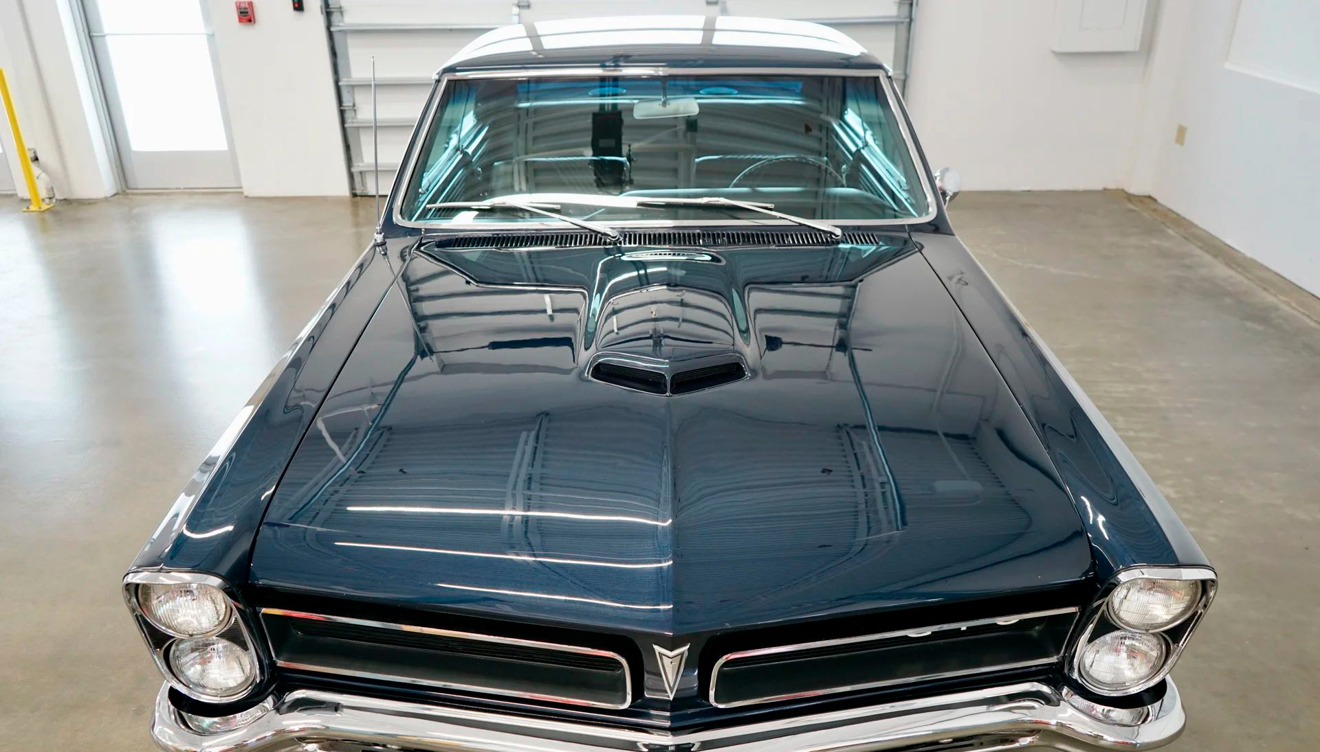 1965 Pontiac GTO - Image 10